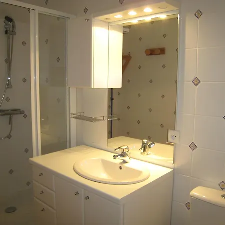 Location Pour 2 Personnes Pres De Montalbert Apartment *