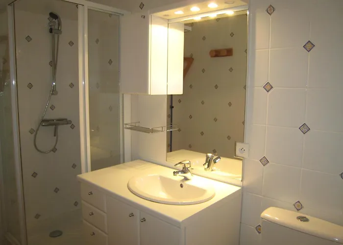 Location Pour 2 Personnes Pres De Montalbert Apartment *